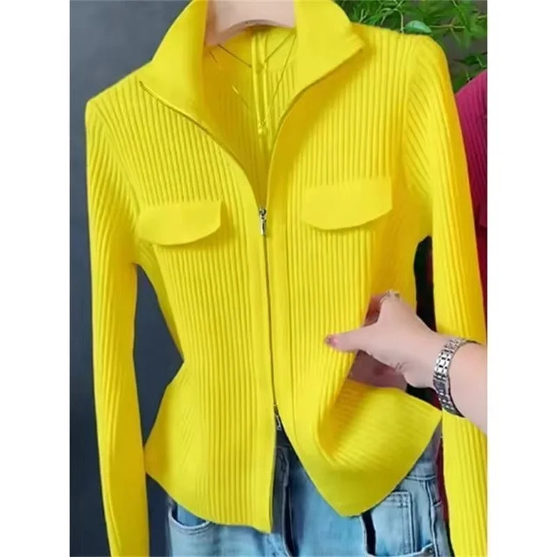 Cardigan Court Femme à Fermeture Zippée – Tricot Uni Col Revers Style Coréen Printemps Automne 2025.