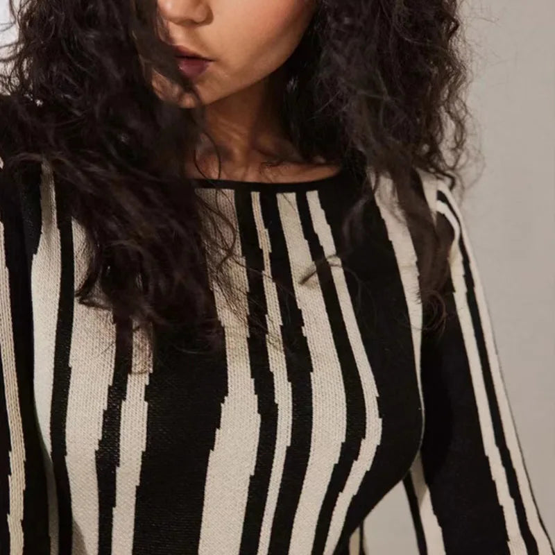 Robe Pull Longue Femme – Tricot Rayé Slim Bodycon Élégante pour l’Hiver | F-laglam.
