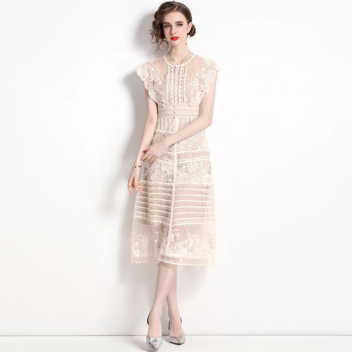 Robe midi femme à fleurs brodées – manches courtes, style vintage élégant
