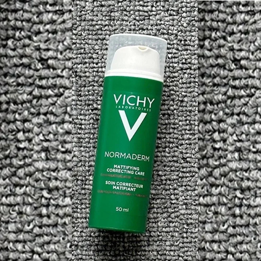 Vichy – Sérum Rajeunissant 16% Vitamine C + Acide Hyaluronique, Crème Réparatrice à l’Acide Salicylique, Hydratation et Réparation de la Barrière Cutanée
