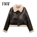 Manteau femme chaud en fausse fourrure shearling, style vintage ceinturé.