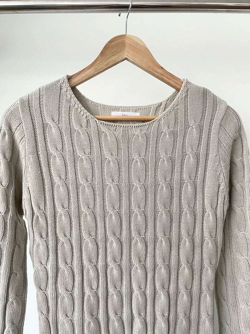 Robe pull longue femme hiver – maille torsadée chaude, coupe évasée élégante
