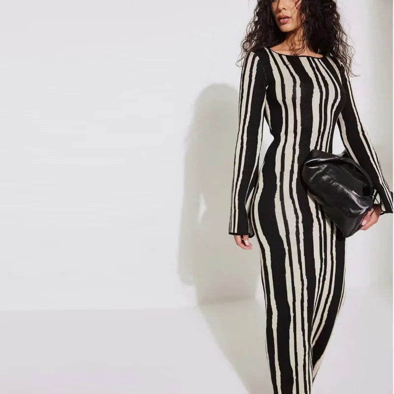 Robe Pull Longue Femme – Tricot Rayé Slim Bodycon Élégante pour l’Hiver | F-laglam.