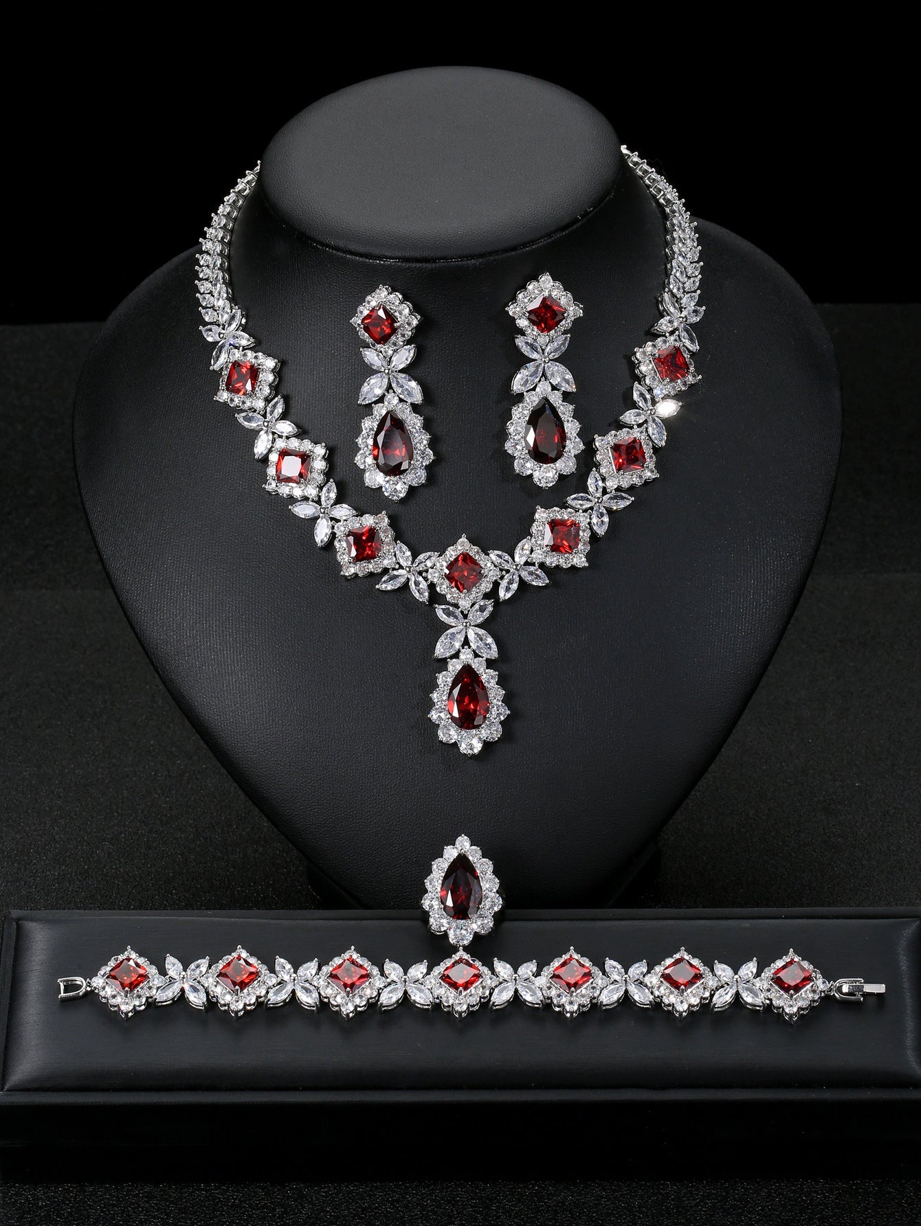 European And American Luxury Zircon Necklace Earring Bracelet Ring Suit.