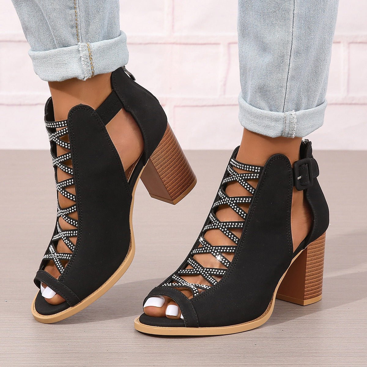 Fashion Large Size Women's Chunky Heel Shoes High Heel Sandals.