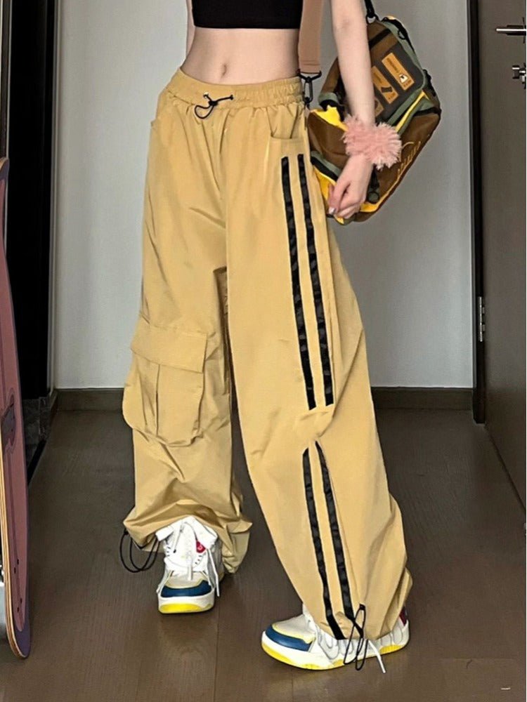Loose Fitting High Waisted Sports Pants For Women.