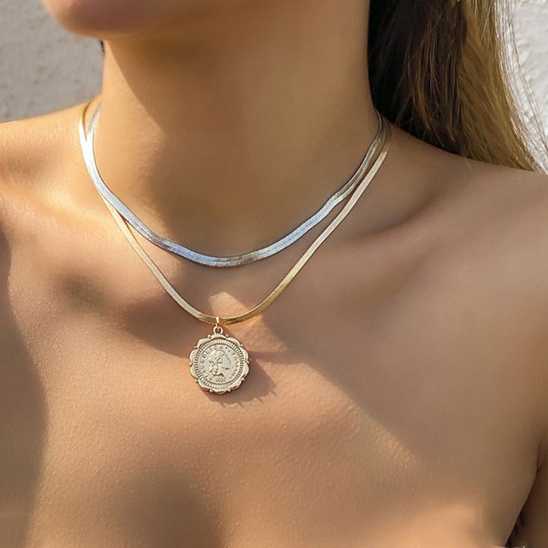 Multilayer Trend Elegant Jewelry Long Snake Chain Crystal.