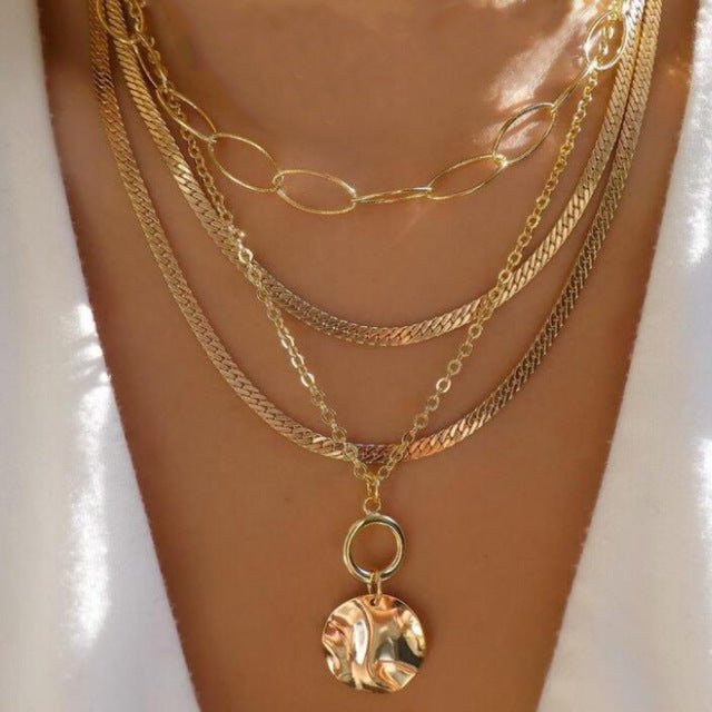 Multilayer Trend Elegant Jewelry Long Snake Chain Crystal.