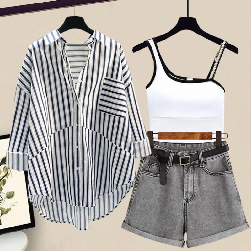 Ensemble de vêtements féminin : chemise rayée anti-UV, débardeur stylé et short en jean slim pour le printemps/été.
