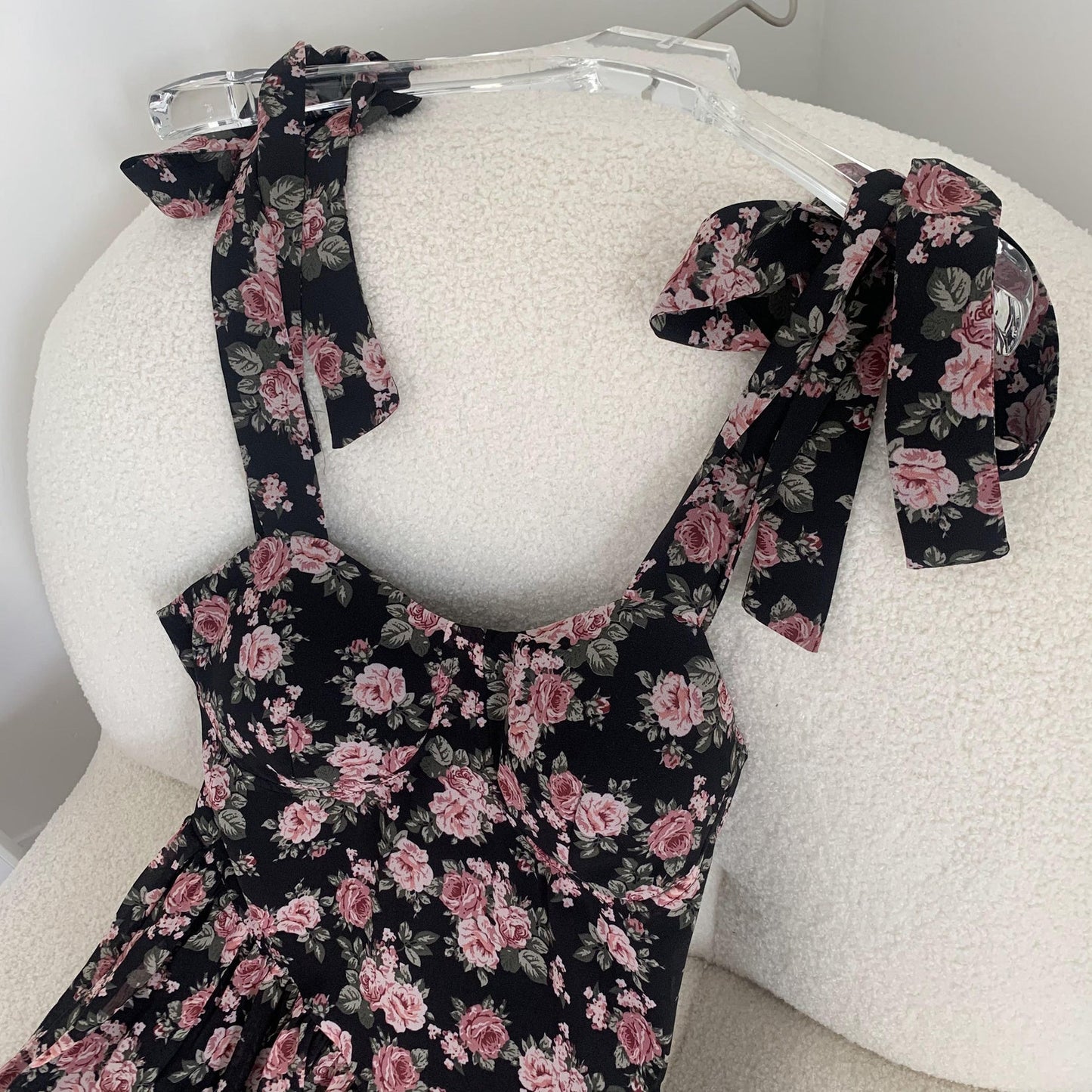 Spicy World Rich Flowers Summer Women's New Floral Bow Sling Dress.