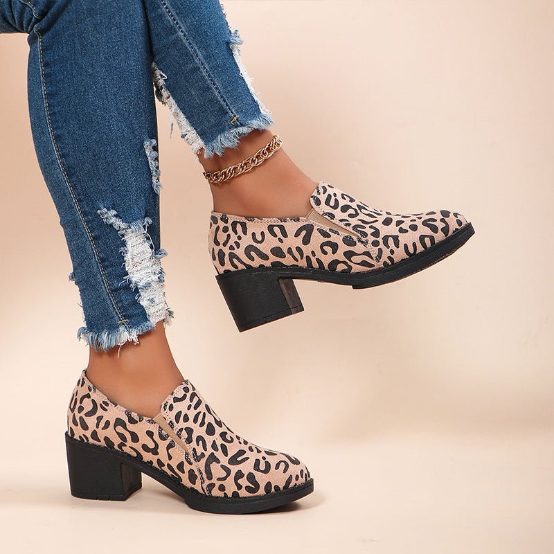 Women's Fashion Leopard Print Chunky Heel Shoes.