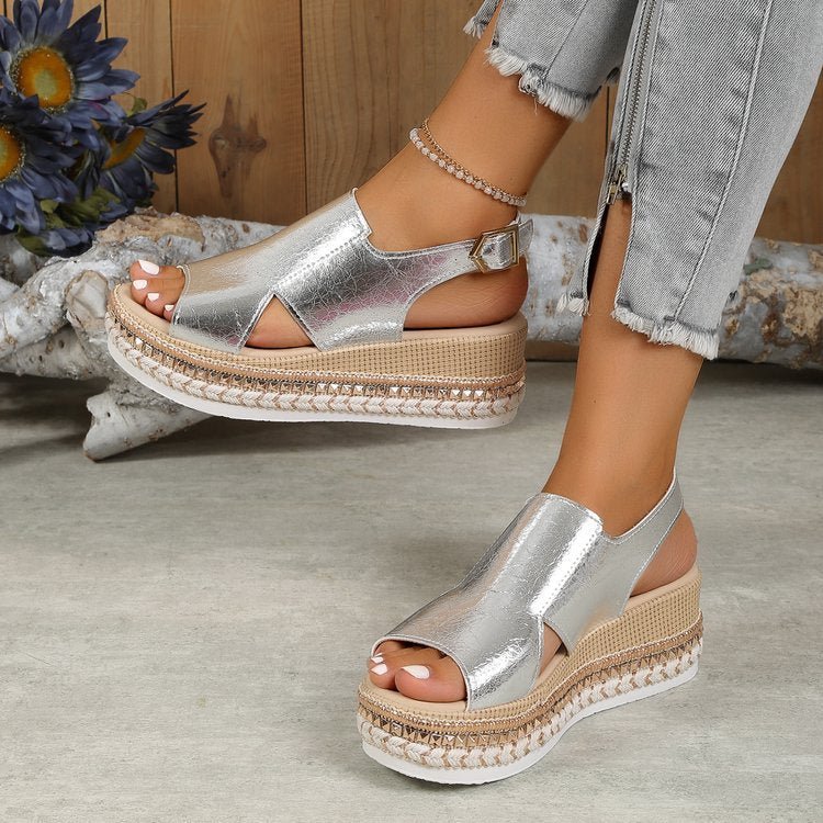 Women's Plus Size Rope Bottom Platform Sandals.