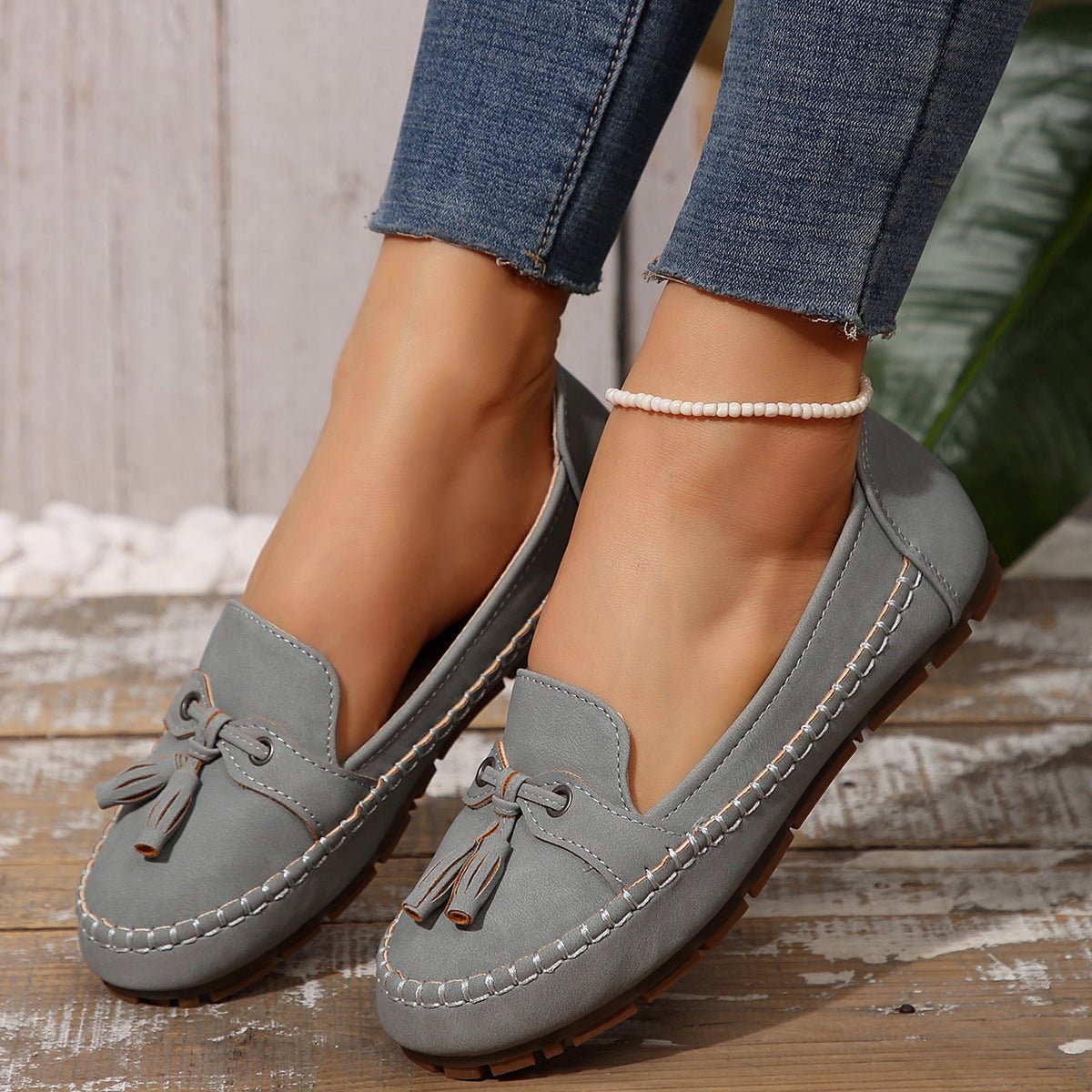 Women's Round Head Loafers Fashion Non-slip Soft Comfortable Flats Shoes.