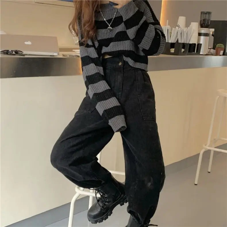 Pull Court Femme Rayé – Tricot Loose O-neck Streetwear Automne Hiver.