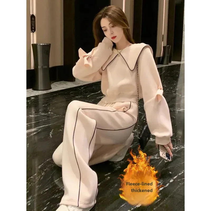 Ensemble femme automne/hiver 2025– sweat élégant et pantalon patte d’éléphant