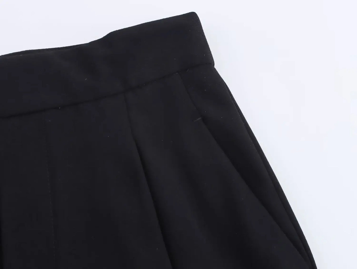 Ensemble femme sans manches col V asymétrique – pantalon large taille haute