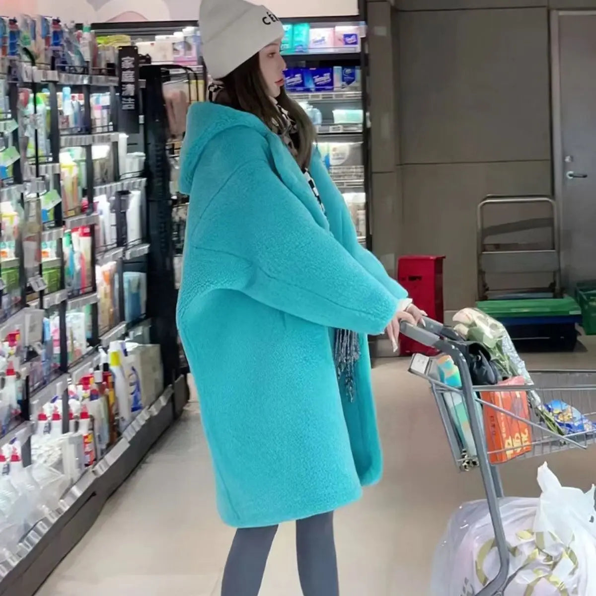 Manteau Femme Hiver 2024 – Veste Cocoon à Capuche en Laine d’Agneau Épaisse, Parka Chaude Shearling.