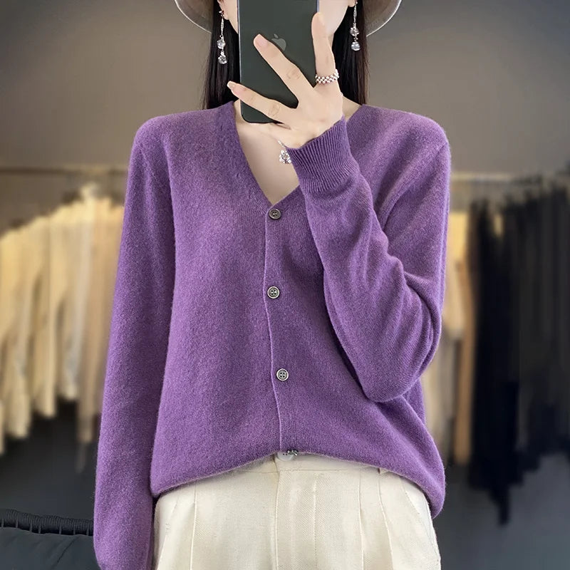 Cardigan Femme en Laine – Tricot Loose à Col V, Manches Longues | Collection.