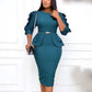 Robe élégante de bureau pour femme, col rond, manches trois quarts, ceinturée à la taille, coupe ajustée mi-mollet. Idéale pour un look professionnel et raffiné.