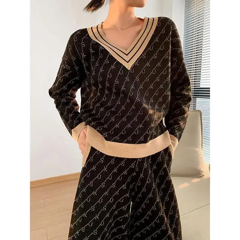 Ensemble Femme 2 Pièces – Pull Élégant & Pantalon Patte d’Éléphant Loose-Fit, Outfit Tendance Printemps Automne 2024 | F-laglam.