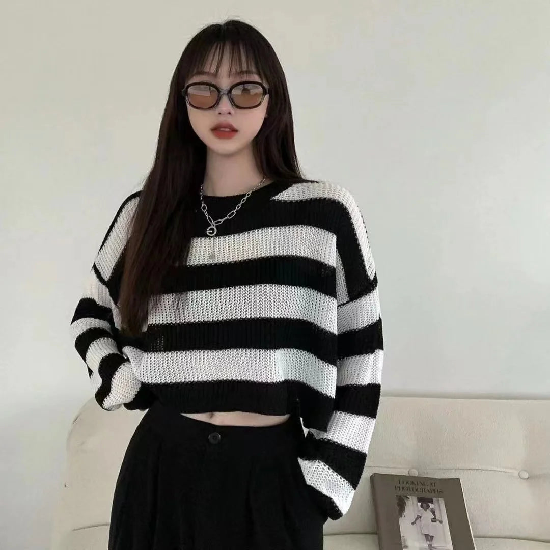 Pull Court Femme Rayé – Tricot Loose O-neck Streetwear Automne Hiver.