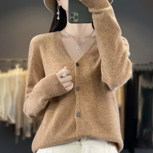 Cardigan Femme en Laine – Tricot Loose à Col V, Manches Longues | Collection.