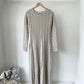 Robe pull longue femme hiver – maille torsadée chaude, coupe évasée élégante