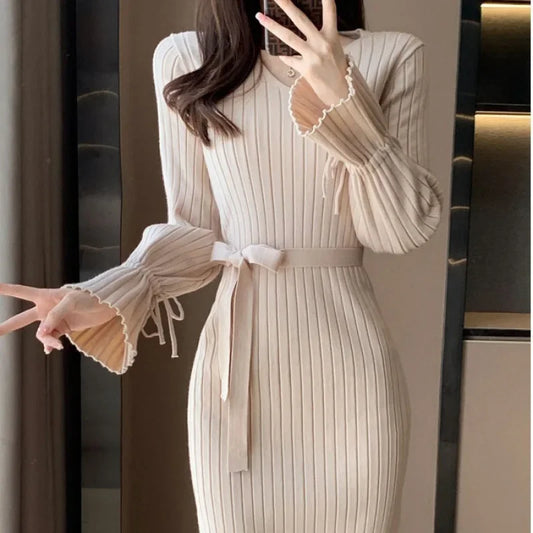 rRobe pull femme automne/hiver – col V, manches évasées, coupe ajustée