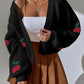 Cardigan Femme à Épaules Tombantes – Tricot Loose Brodé Cerises, Style Commuter.