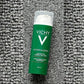 Vichy – Sérum Rajeunissant 16% Vitamine C + Acide Hyaluronique, Crème Réparatrice à l’Acide Salicylique, Hydratation et Réparation de la Barrière Cutanée