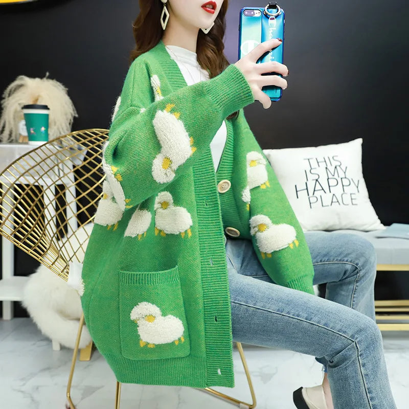 Cardigan Femme Loose – Tricot Cartoon avec Poches Mouton, Style Colorblock Automne Hiver.