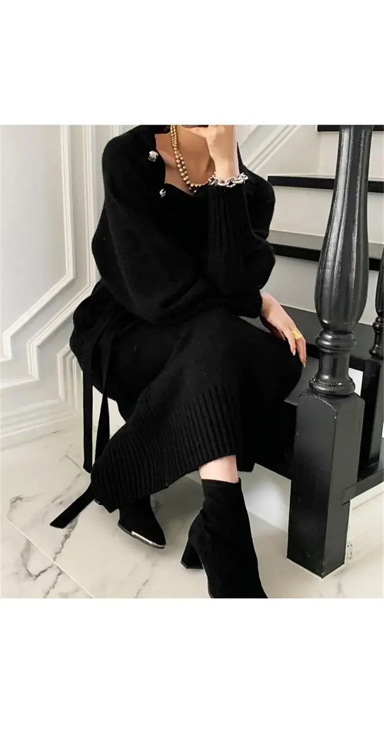 Robe Pull Longue Femme – Tricot Élégant Col Haut avec Boutons Style Vintage Automne Hiver.