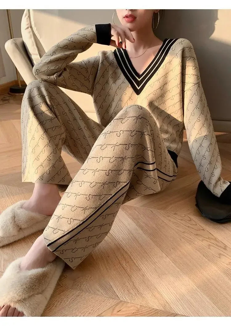 Ensemble Femme 2 Pièces – Pull Élégant & Pantalon Patte d’Éléphant Loose-Fit, Outfit Tendance Printemps Automne 2024 | F-laglam.