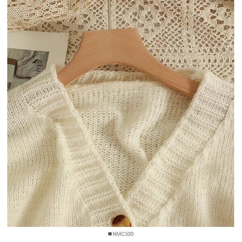 Cardigan Court Femme Brodé Fleurs – Tricot Doux Col V Coloré Automne.