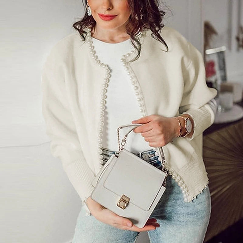 Cardigan Femme Blanc Élégant – Tricot Chic à Perles, Manches Longues Automne Hiver.