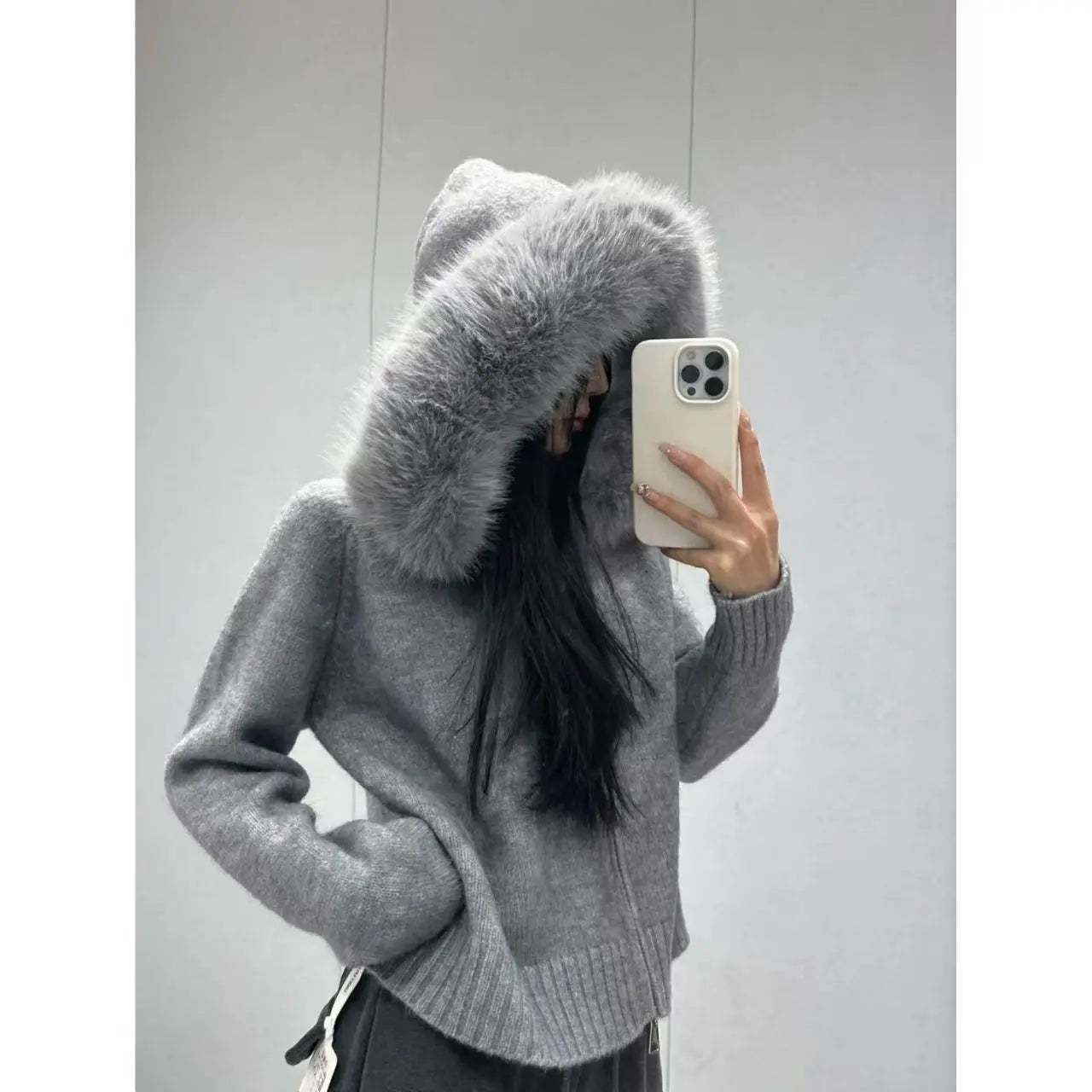 Cardigan Loose Femme avec Col en Fourrure Amovible – Pull Tricoté à Capuche Style Y2K Harajuku.
