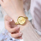 Montre pour femme de la marque CURREN, mouvement à quartz précis, avec bracelet magnétique réglable. Design élégant et sportif, idéale pour un usage quotidien ou pour compléter vos tenues habillées.