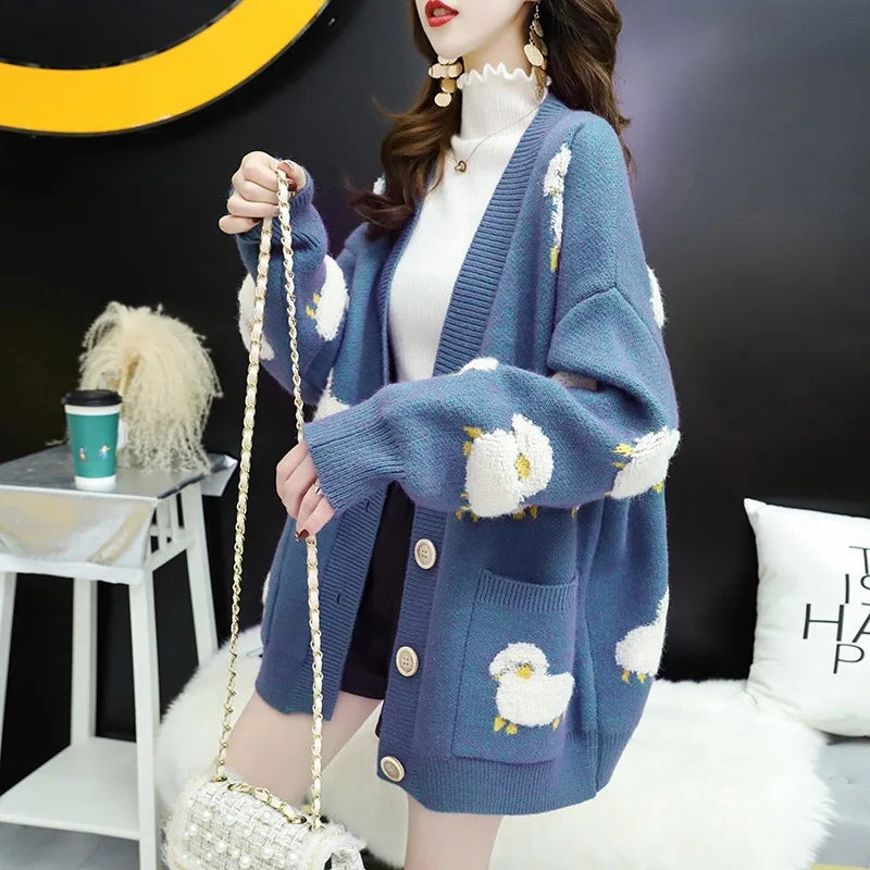 Cardigan Femme Loose – Tricot Cartoon avec Poches Mouton, Style Colorblock Automne Hiver.