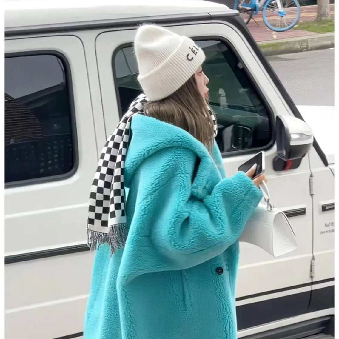 Manteau Femme Hiver 2024 – Veste Cocoon à Capuche en Laine d’Agneau Épaisse, Parka Chaude Shearling.