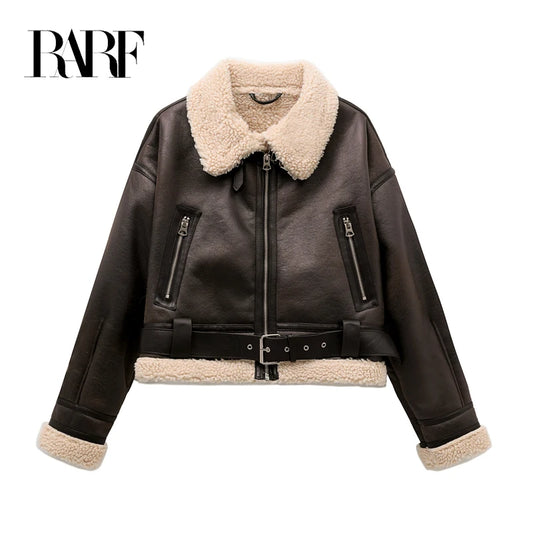 Manteau femme chaud en fausse fourrure shearling, style vintage ceinturé.