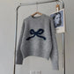 Pull Femme Gris avec Nœud – Col Rond Tricoté Doux Automne Hiver.