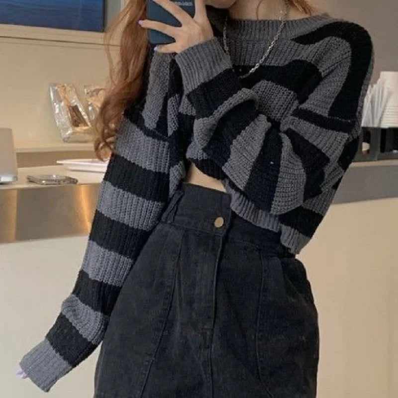 Pull Court Femme Rayé – Tricot Loose O-neck Streetwear Automne Hiver.