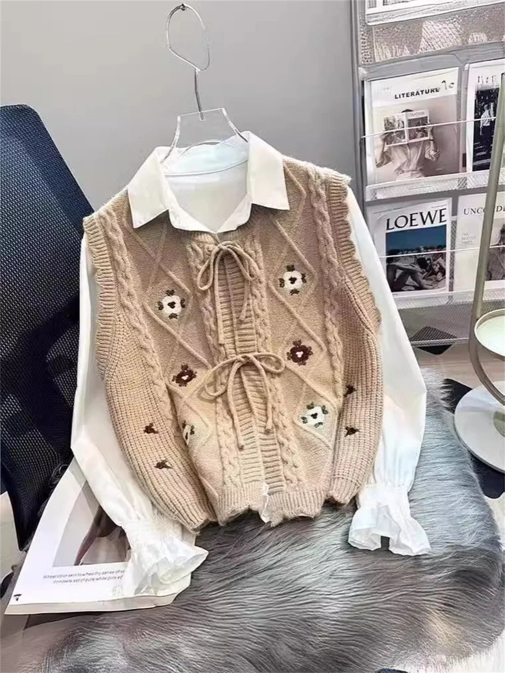 Gilet Femme Brodé Sans Manches – Tricot Loose Chic All-match Printemps Automne.