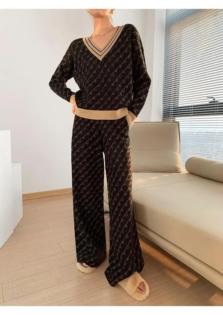 Ensemble Femme 2 Pièces – Pull Élégant & Pantalon Patte d’Éléphant Loose-Fit, Outfit Tendance Printemps Automne 2024 | F-laglam.