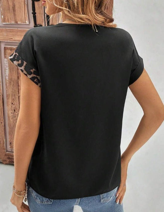 Chemise  Pour Femmes Col En V Avec  Et Manches Chauve-souris.