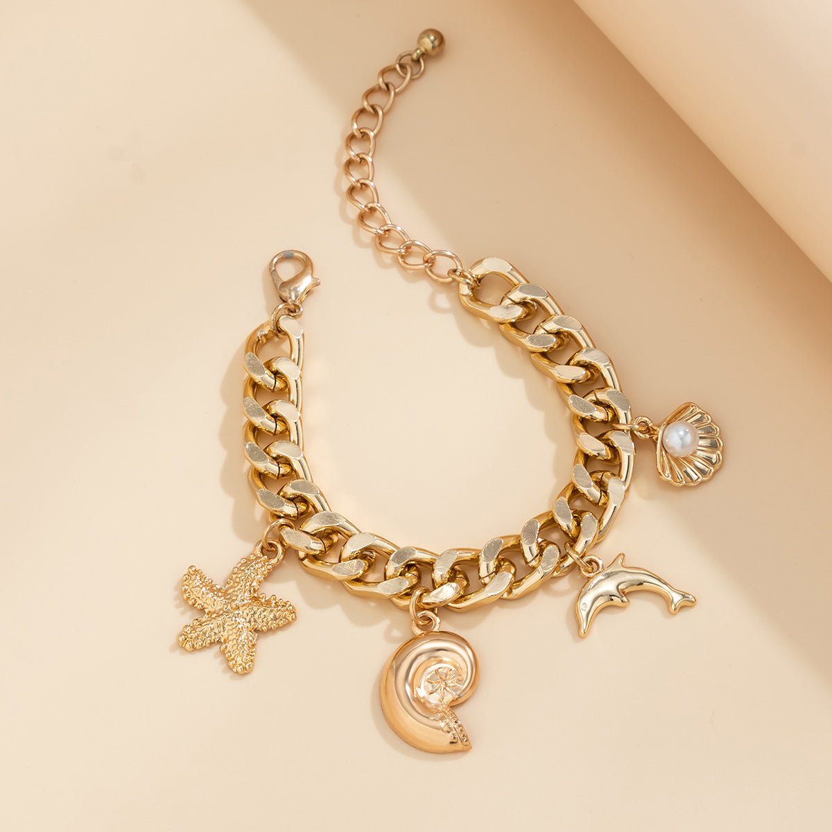 Creative Boho Conch Dolphin Starfish Pendant Choker Necklace Bracelets Women Trendy Vintage Tassel Chain Grunge Jewelry Fashion Jewelry.