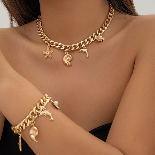 Creative Boho Conch Dolphin Starfish Pendant Choker Necklace Bracelets Women Trendy Vintage Tassel Chain Grunge Jewelry Fashion Jewelry.