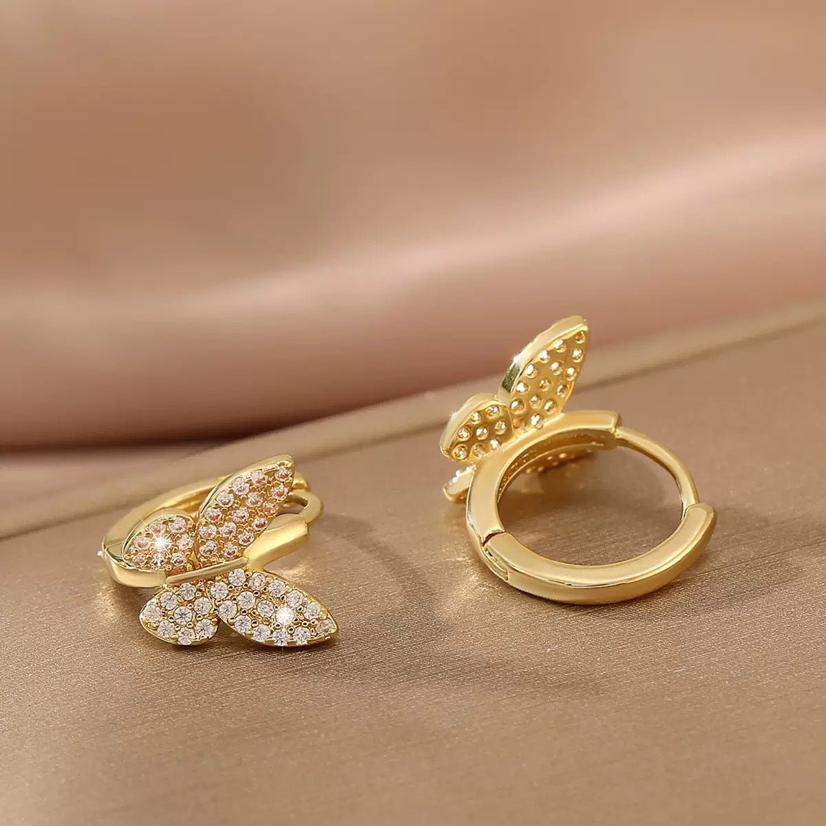 Fashion Copper Inlaid Zirconium Butterfly Ear Ring Niche.