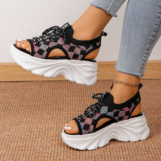 Fashion Hollowed-out Mid Heel Mesh Women's Sports Style Soft Back Thick Back Sandals.