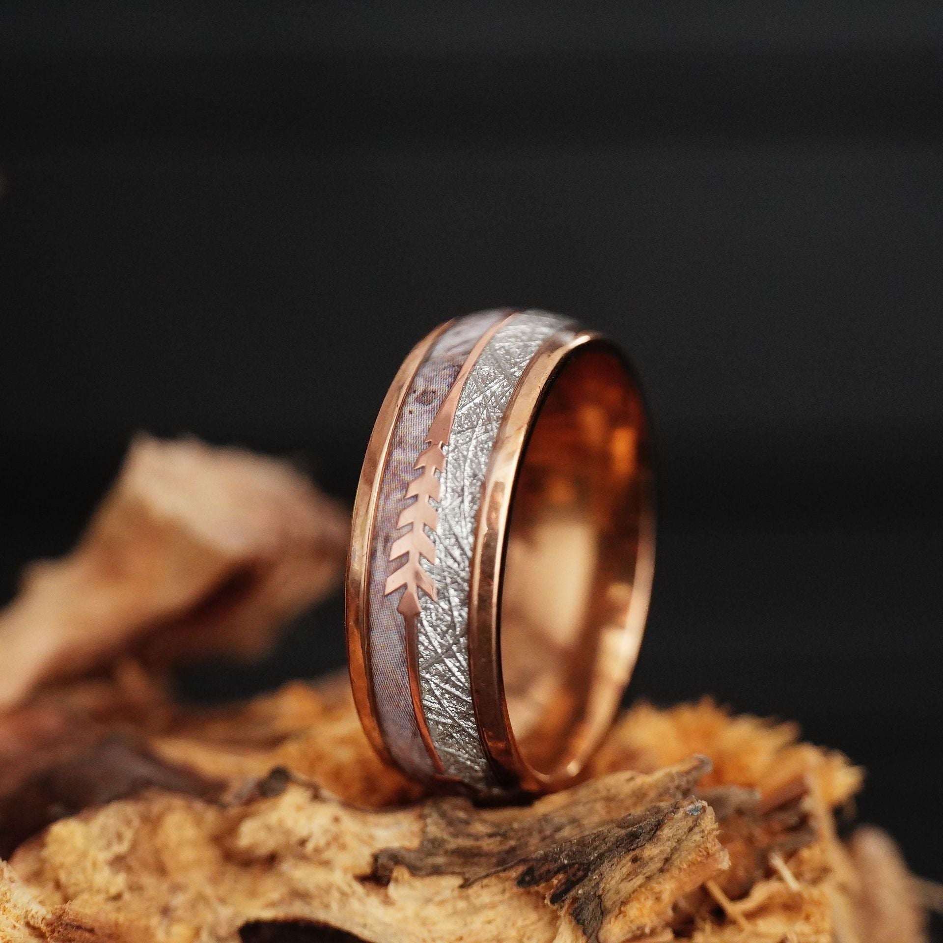 Inlaid Double Groove Marble Silver Stainless Steel Ring.